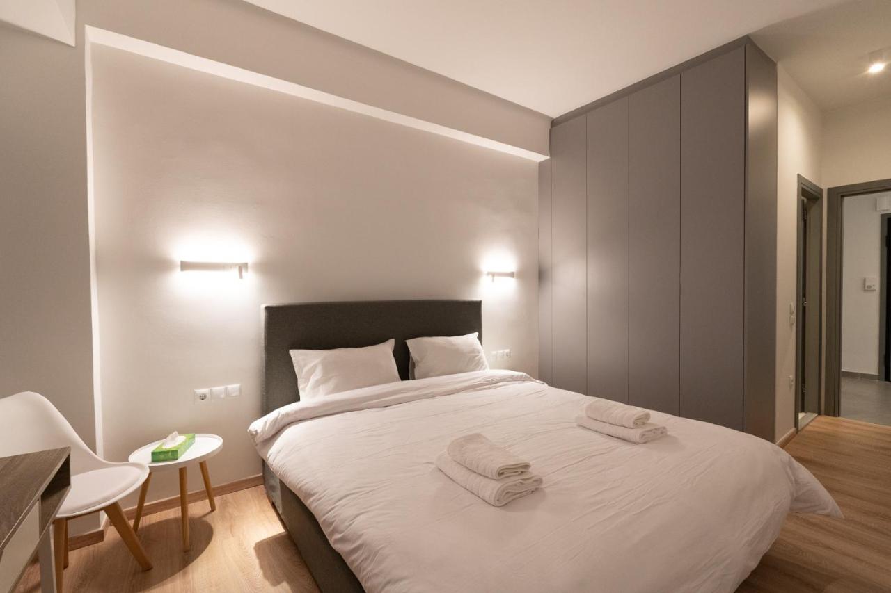 Liv - Luminous & Spacious In Pagrati Athens Exterior photo